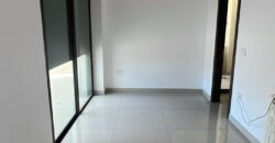 For Sale: Apartment in Mansourieh