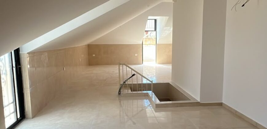For Sale: Duplex in Mansourieh
