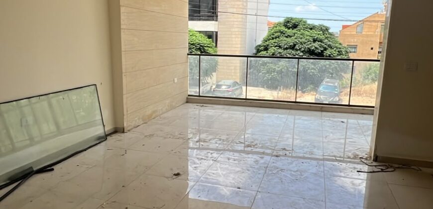 For Sale: Apartment in Monteverde