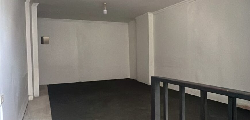 For Rent: Shop in Dekweneh