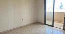 For Sale: Apartment in Dekweneh