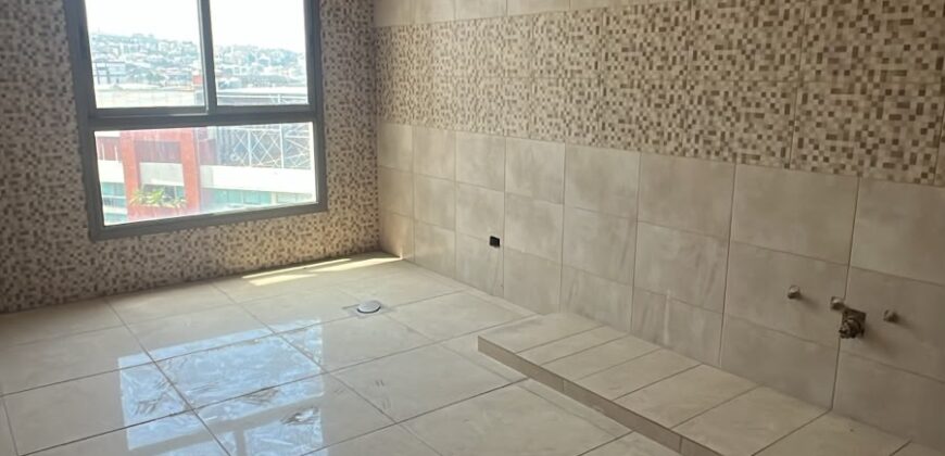 For Sale: Apartment in Dekweneh