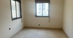 For Sale: Apartment in Dekweneh