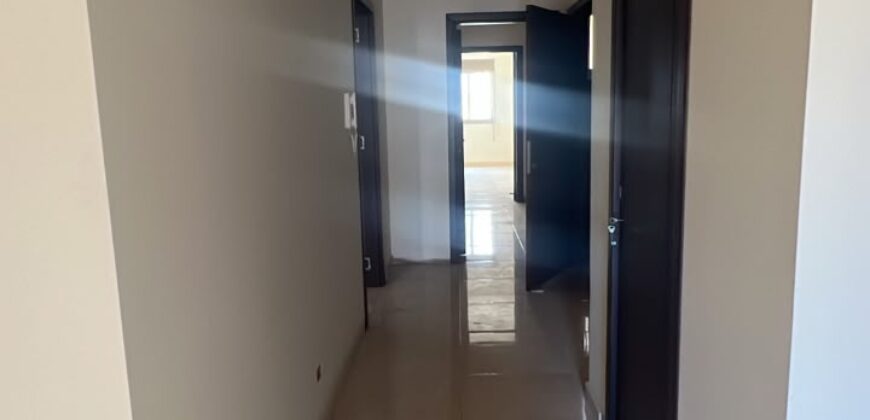 For Sale: Apartment in Dekweneh