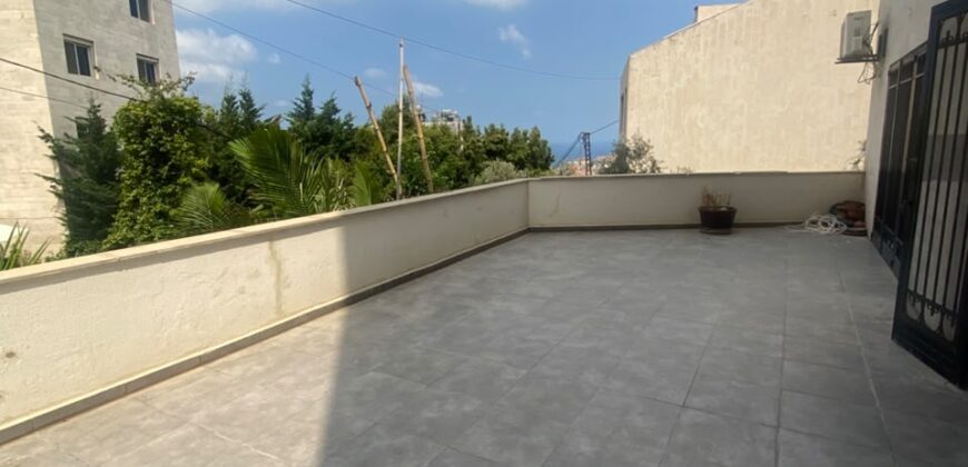 For Sale: Apartment in Mtayleb