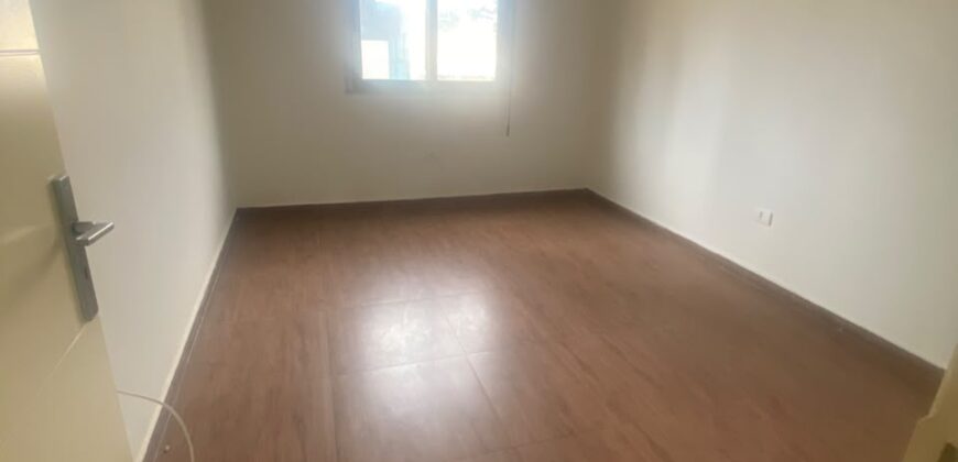 For Sale: Apartment in Antelias