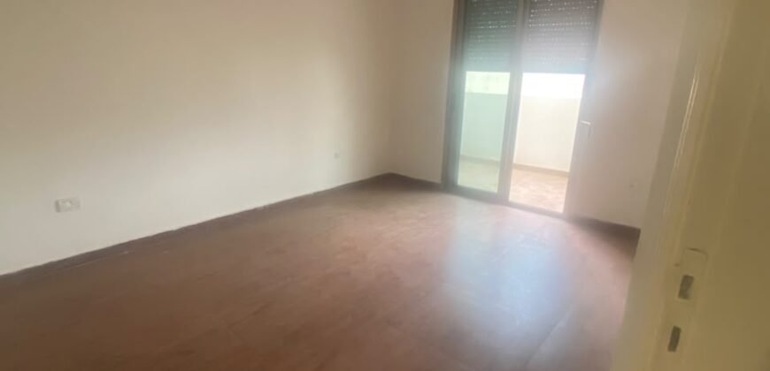 For Sale: Apartment in Antelias