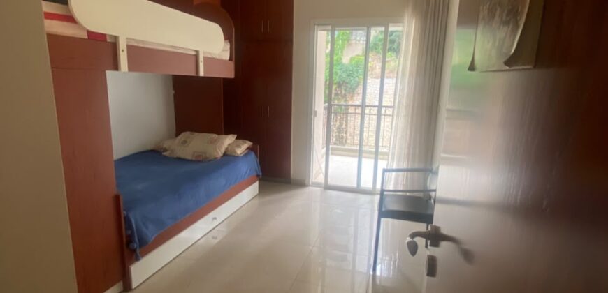For Sale: Apartment in Beit Chaar