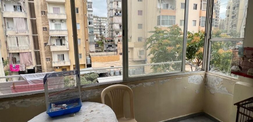 For Sale: Apartment in Dekweneh