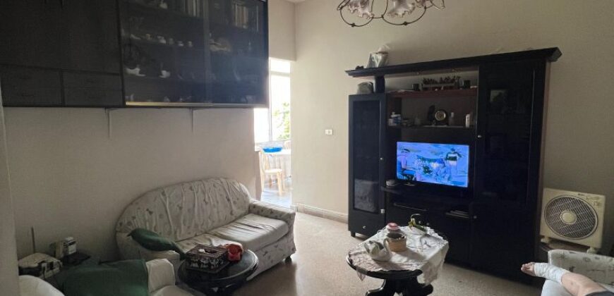 For Sale: Apartment in Dekweneh