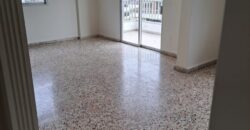 For Sale: Apartment in Dekweneh
