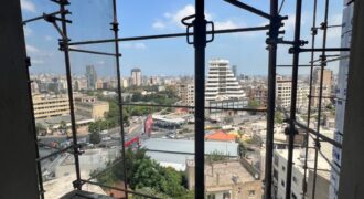 For Sale: Apartment in Dekweneh