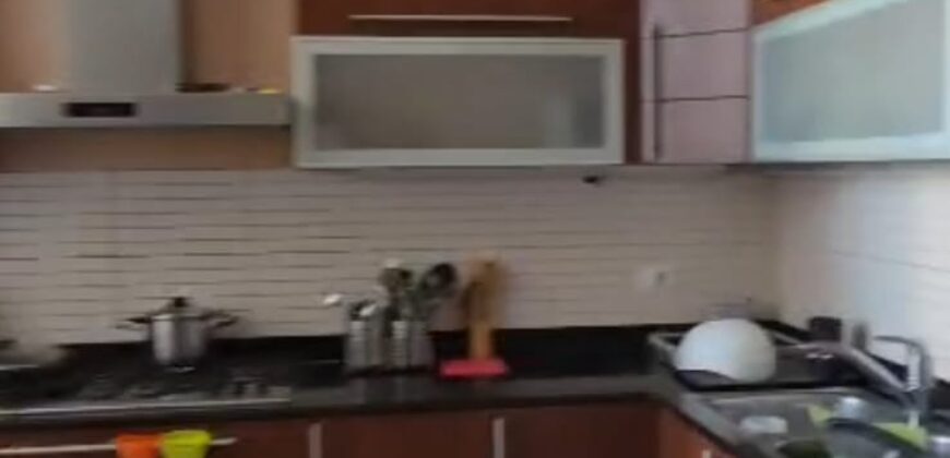 For Sale: Apartment in Zarif