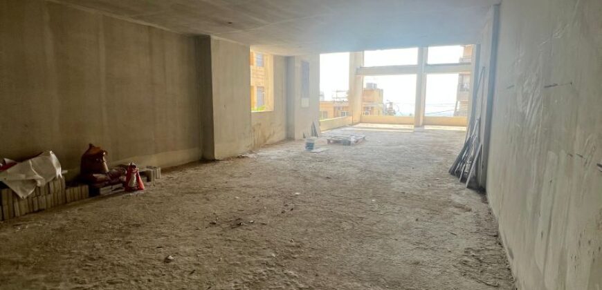 For Sale: Shop in Mansourieh