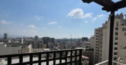 For Rent: Apartment in Achrafieh
