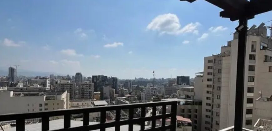 For Rent: Apartment in Achrafieh