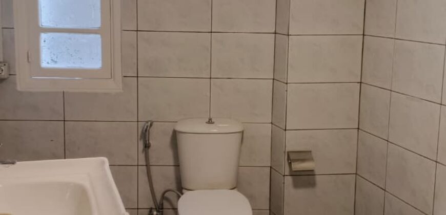 For Rent: Apartment in Rmeil