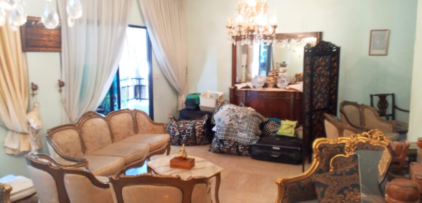 For Sale: Apartment in Ras El Nabeh, Beirut