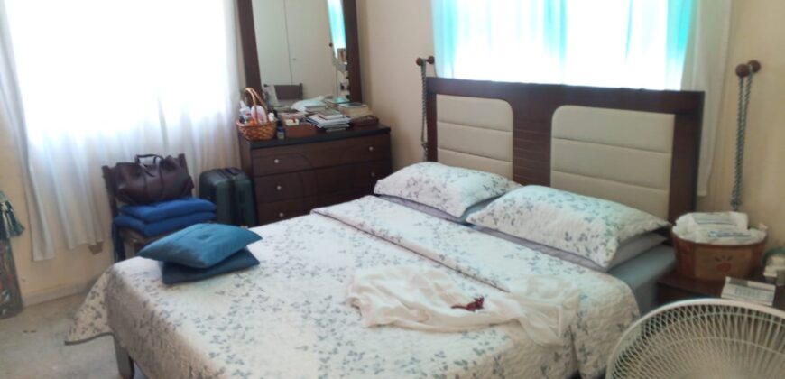 For Sale: Apartment in Ras El Nabeh, Beirut