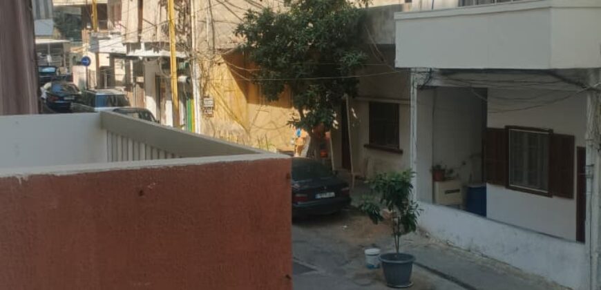 For Sale: Apartment in Achrafieh