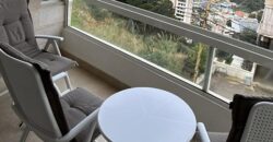 For Sale: Apartment in Ain Saade
