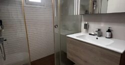For Sale: Apartment in Ain Saade