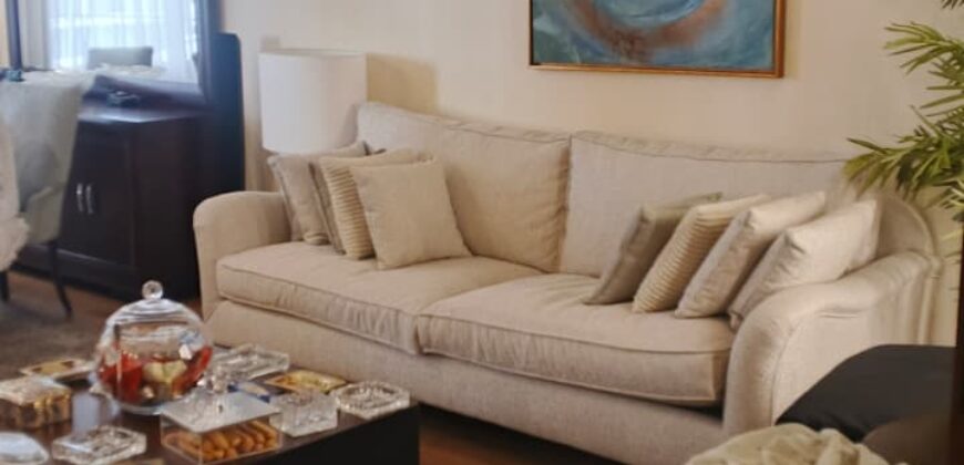 For Sale: Apartment in Mar Elias-Beirut