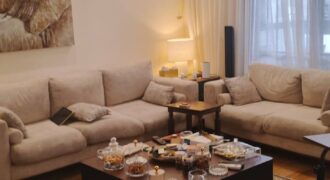 For Sale: Apartment in Mar Elias-Beirut