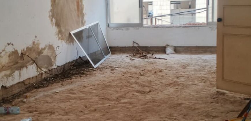 For Sale: Apartment in Ramlet El Bayda