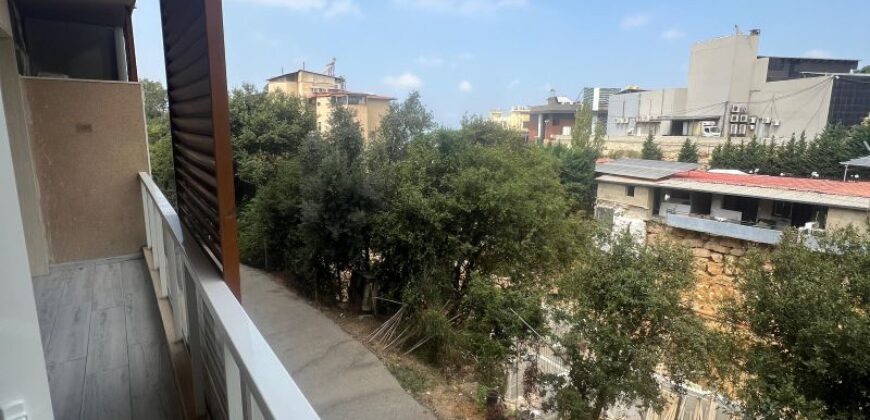 For Rent: Apartment in Mansourieh