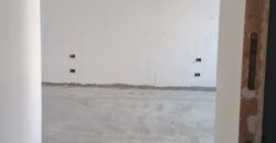 For Sale: Apartment in Ramlet El Bayda