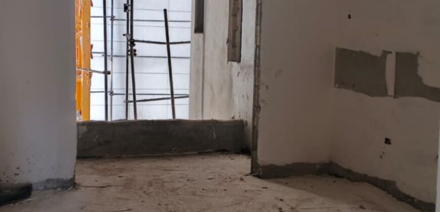 For Sale: Apartment in Ramlet El Bayda