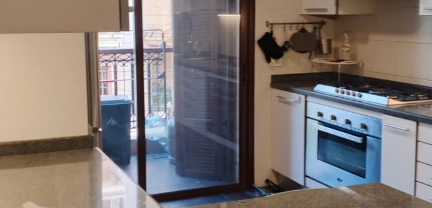 For Rent: Apartment in Gemmayzeh
