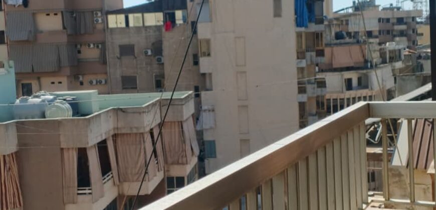 For Sale: Apartment in Mar Elias-Beirut
