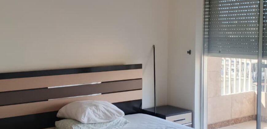 For Sale: Apartment in Mar Elias-Beirut