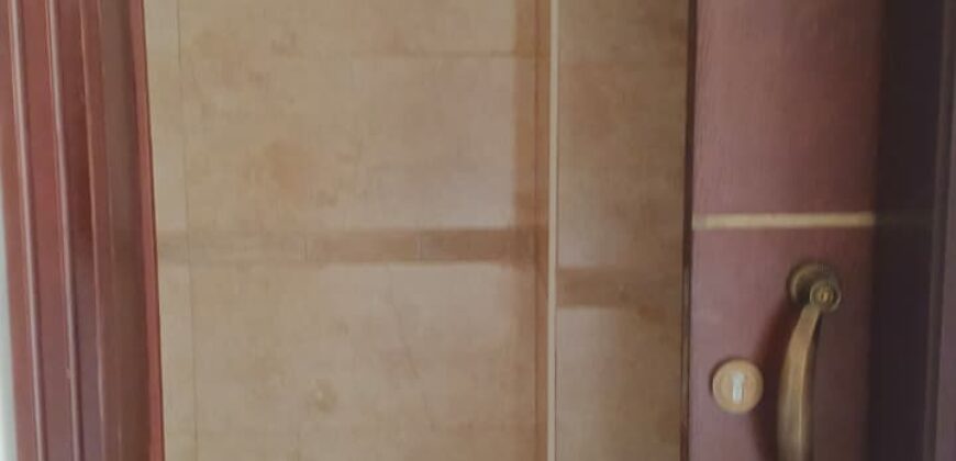 For Sale: Apartment in Mar Elias-Beirut