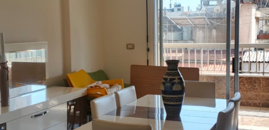 For Sale: Apartment in Mar Elias-Beirut