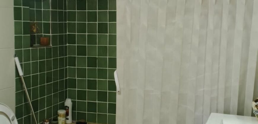 For Sale: Apartment in Achrafieh
