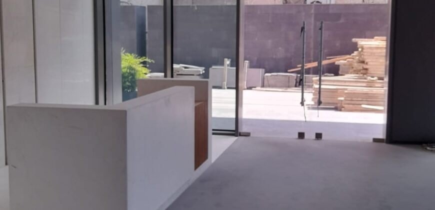 For Sale: Offices in Zalka