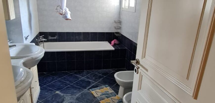 For Sale: Apartment in Doha Hills-Aley
