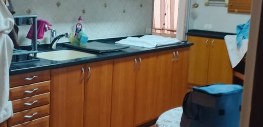 For Rent: Apartment in Achrafieh