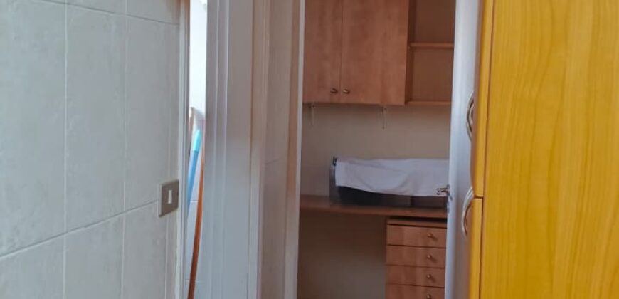 For Rent: Apartment in Achrafieh