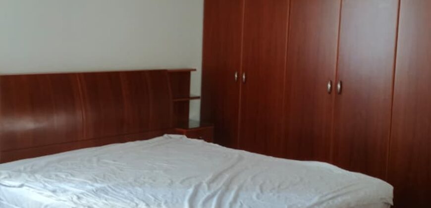 For Rent: Apartment in Achrafieh
