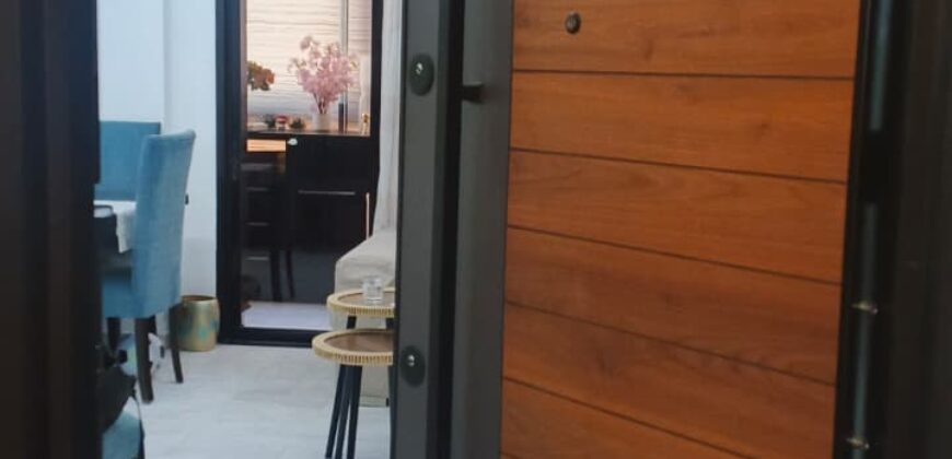 For Sale: Apartment in Ras El Nabeh