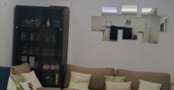 For Sale: Apartment in Ras El Nabeh