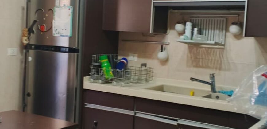 For Sale: Apartment in Ras El Nabeh