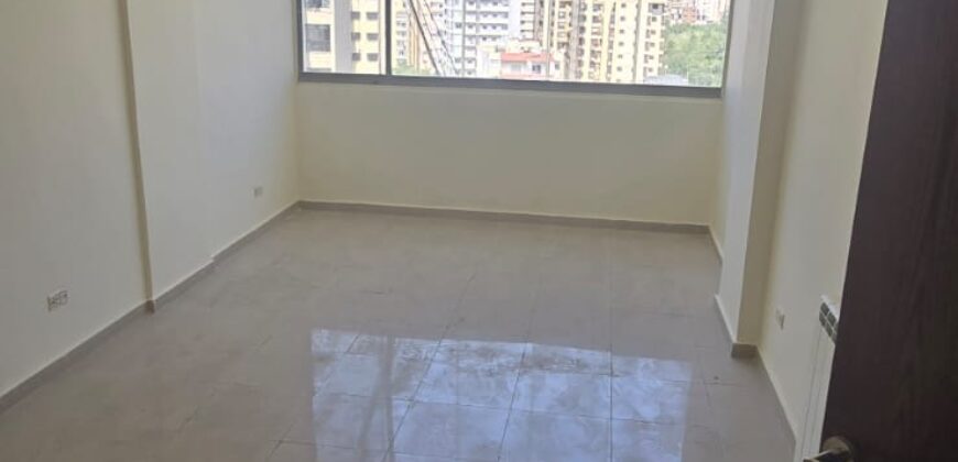 For Sale: Apartment in Jal El Dib