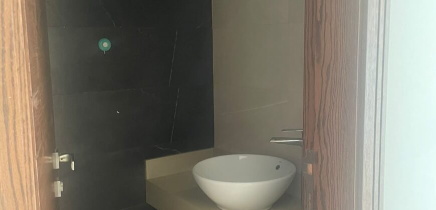 For Sale: Apartment in Rawche