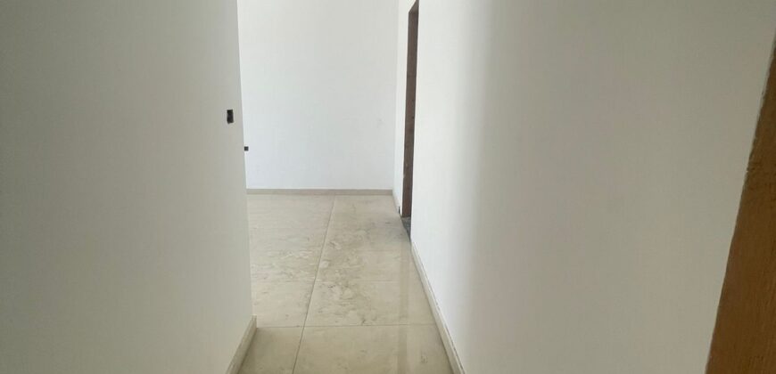 For Sale: Apartment in Zarif