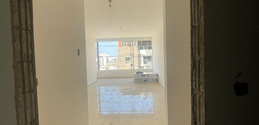 For Sale: Apartment in Zarif